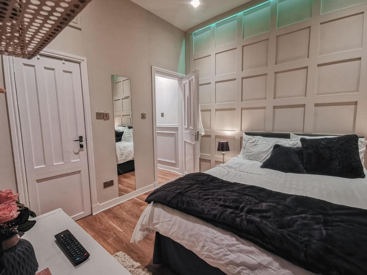Luxurious 3 Bedroom Apartment: Heart Of Westend Glasgow Bagian luar foto